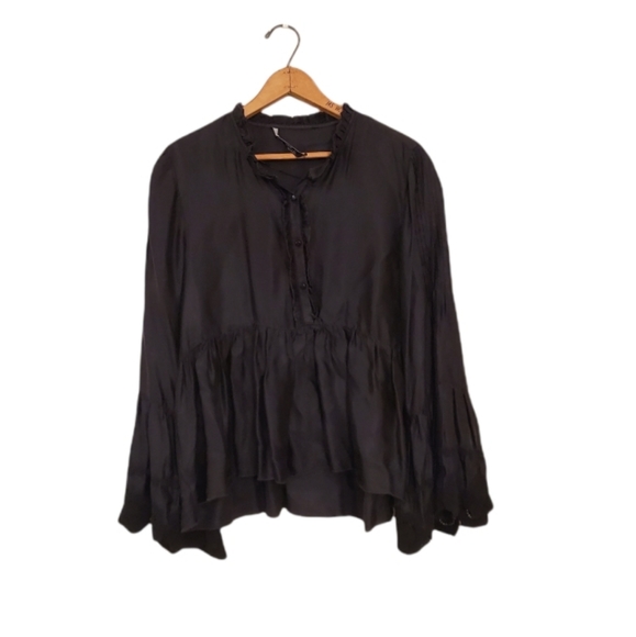 Zara Tops - Zara Peplum Embroidered Bell Sleeve Ruffle Top -large